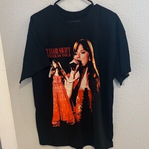 Taylor Swift Black and Red Graphic Tee